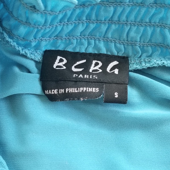 BCBG Blue Short Bell Sleeve Ruffle Blouse - Picture 4 of 4